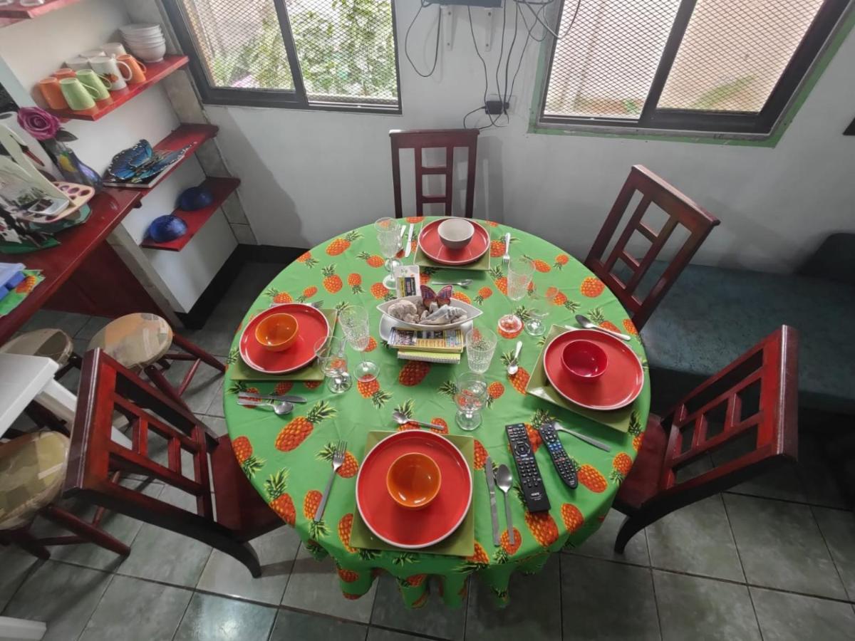 Tortuguero Casa De Playa Green House Apartment Bagian luar foto