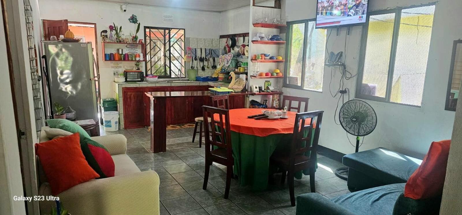 Tortuguero Casa De Playa Green House Apartment Bagian luar foto